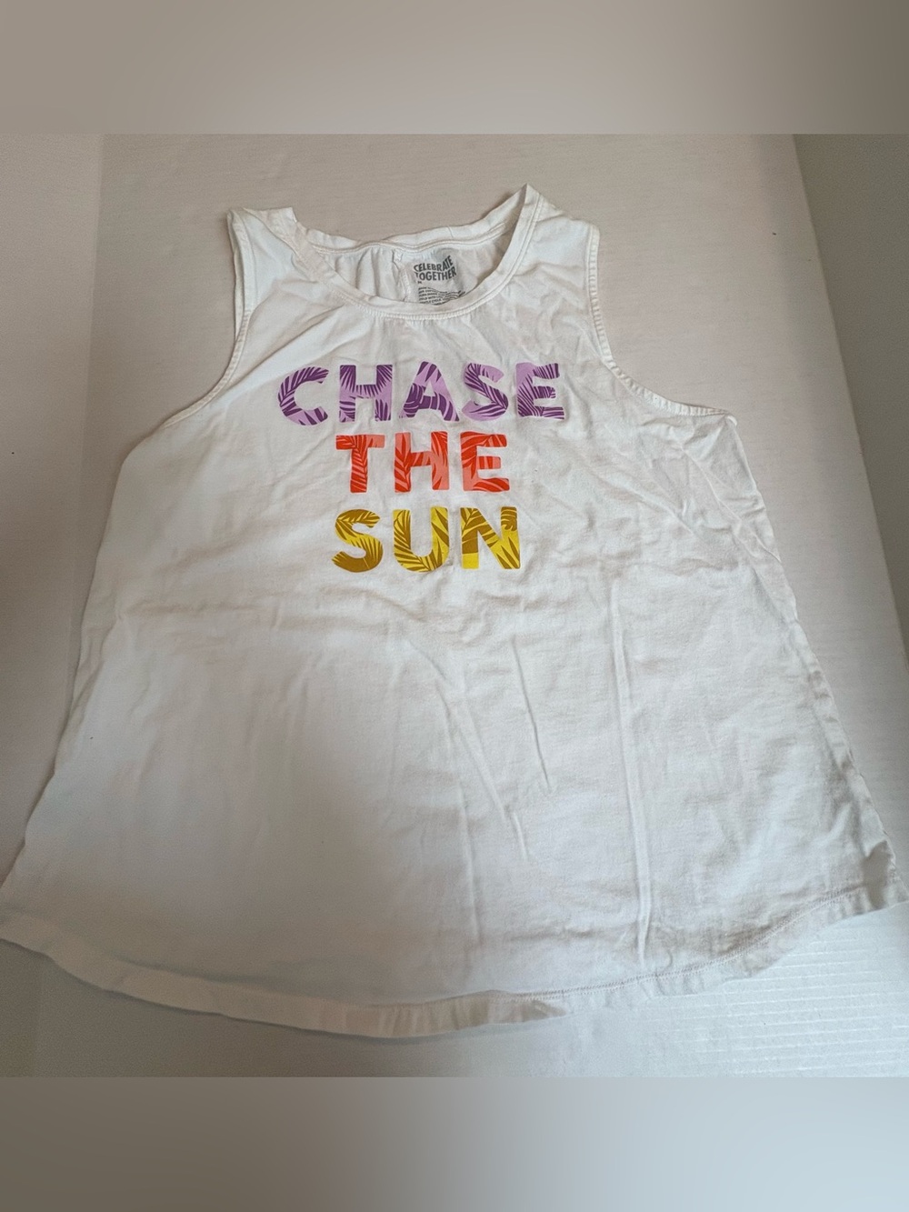 Women’s White Tank Top "Chase The Sun"